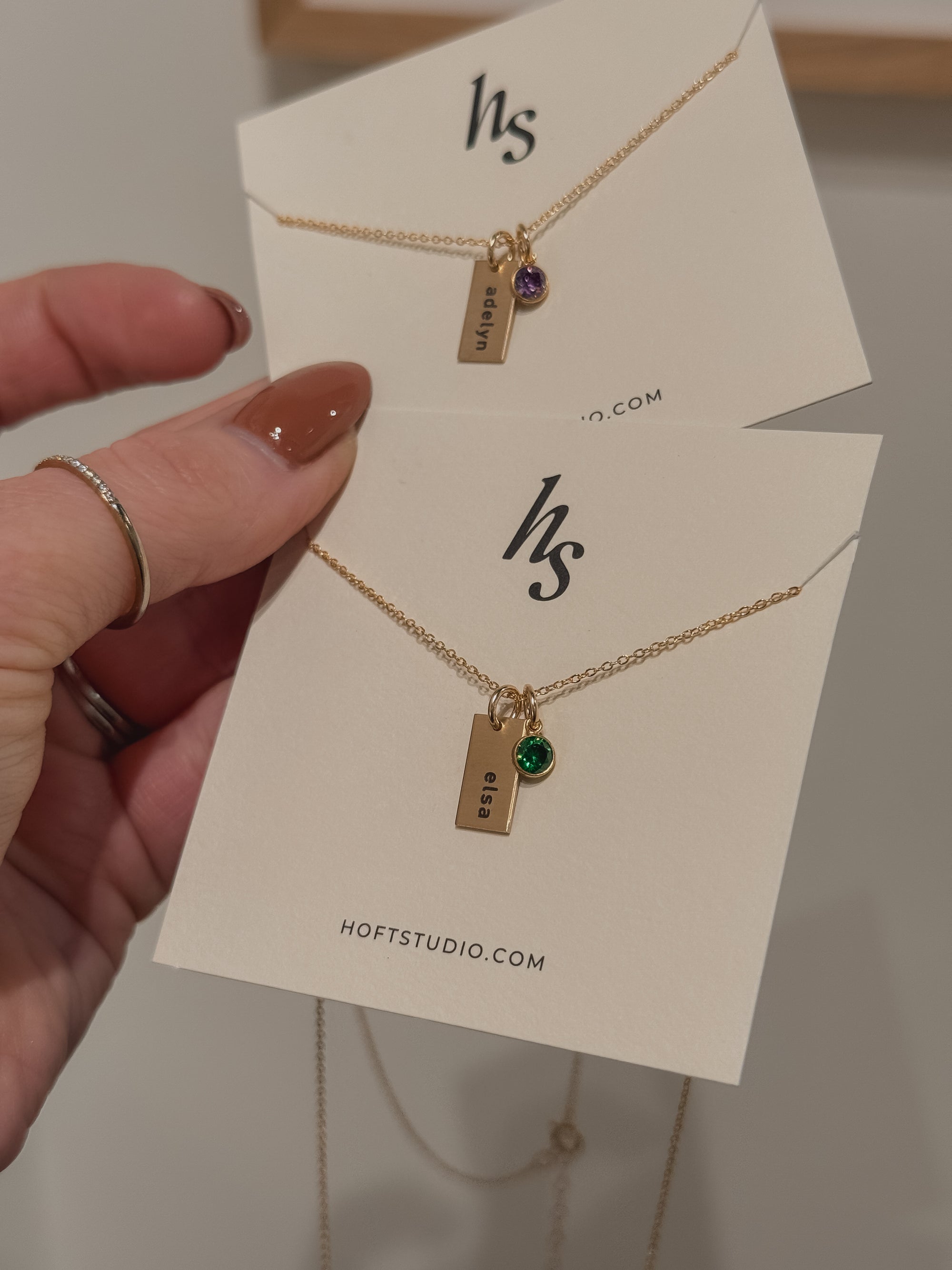 Maelyn Engravable Mini Bar Charm