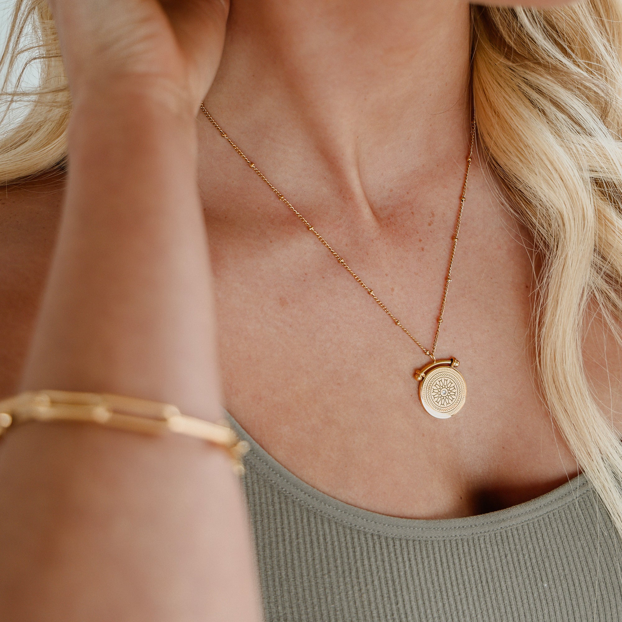 Collar Kala