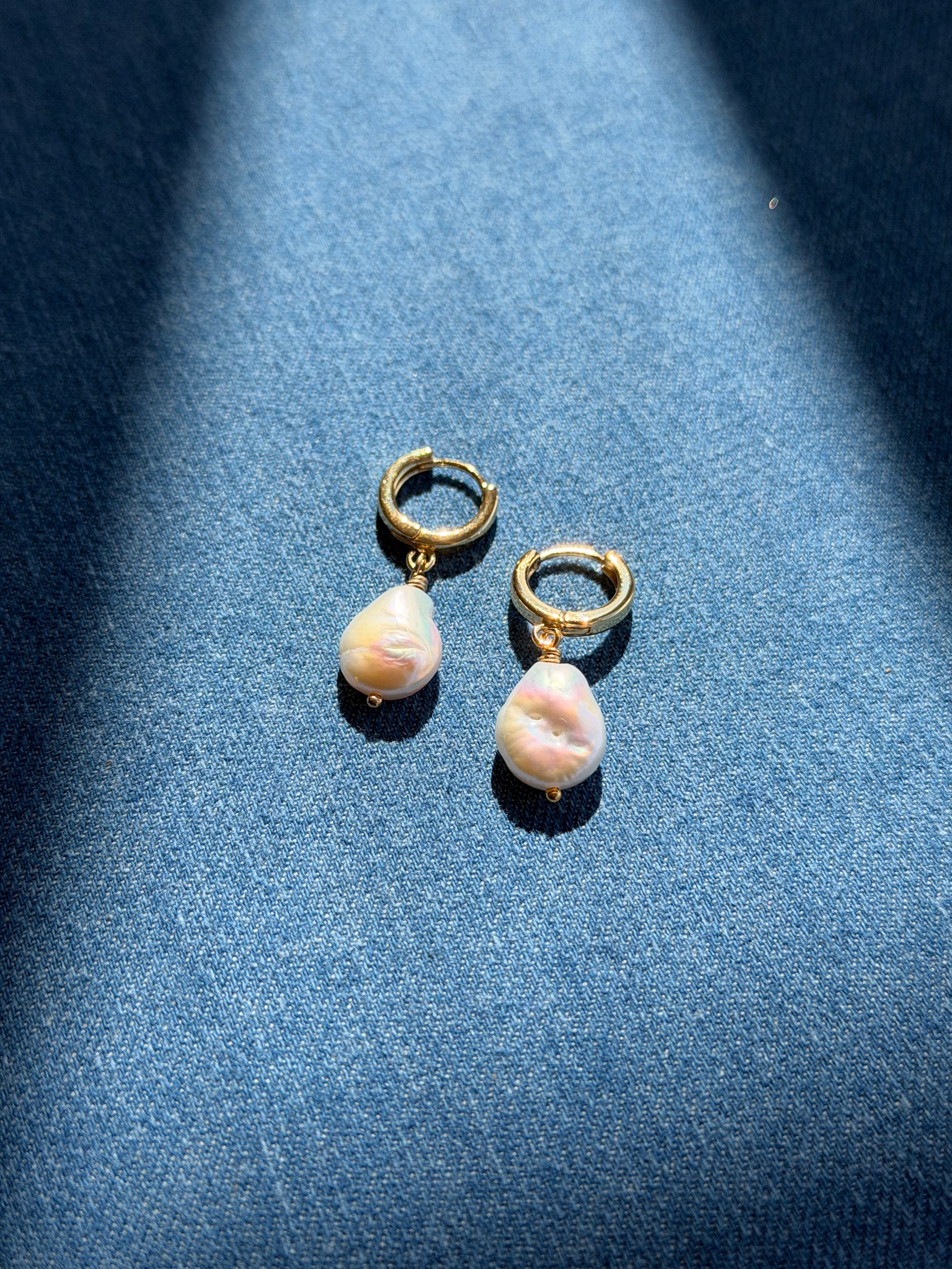 Noa Pearl Hoops